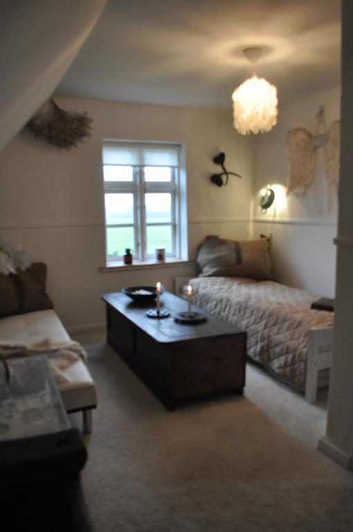Bed and Breakfast Hosmaria Sollested  Экстерьер фото